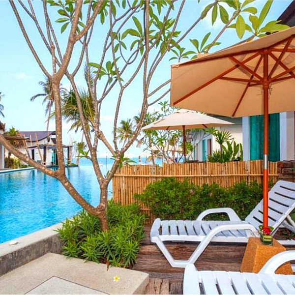 Luxury Villa - Pool Access Room